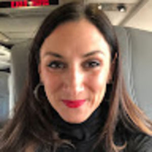 Meet your Posher, Lauren